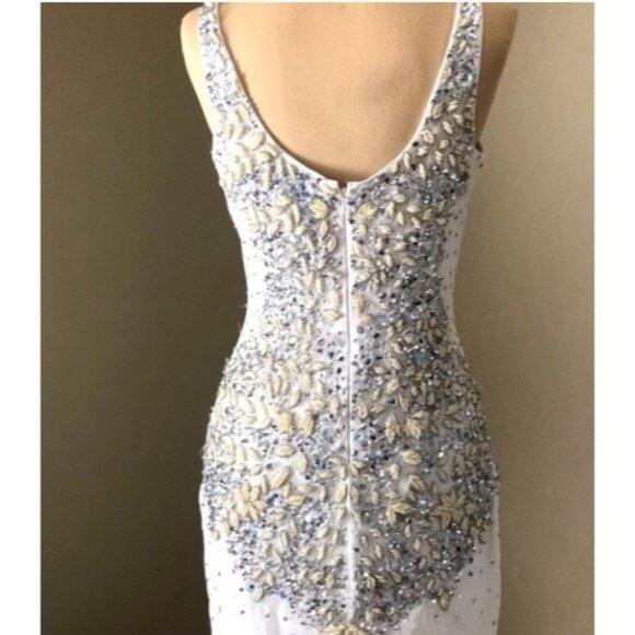 Adrianna Papell Women White Embellished Beaded Illusion Dress Size 4 Cocktail - Picture 6 of 12